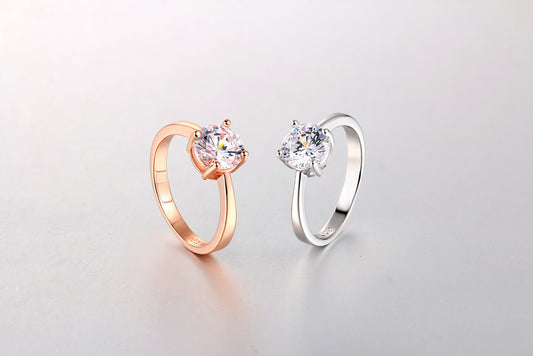 Rose gold and zircon ring