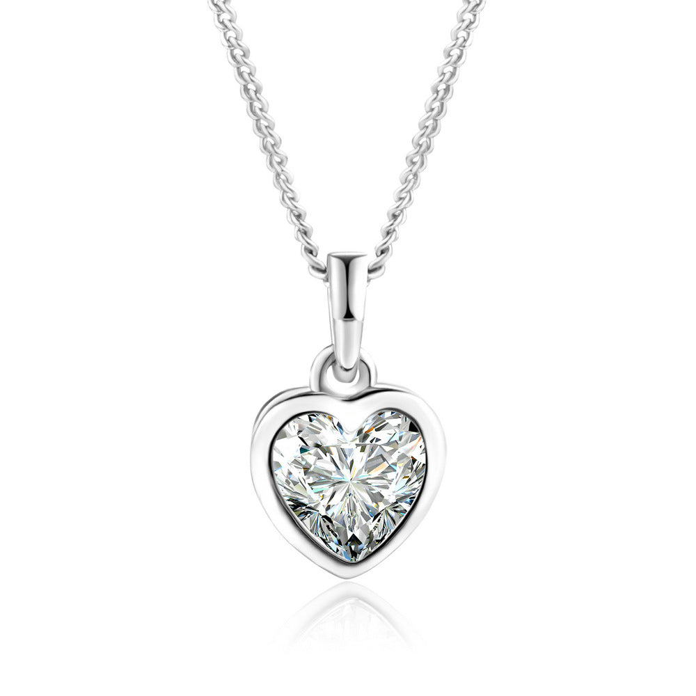 Heart pendant necklace