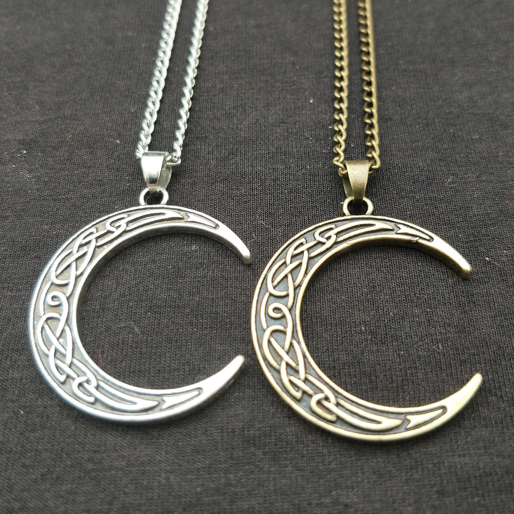 Electroplating Elegant Moon Charm Zinc Alloy Popular Necklace